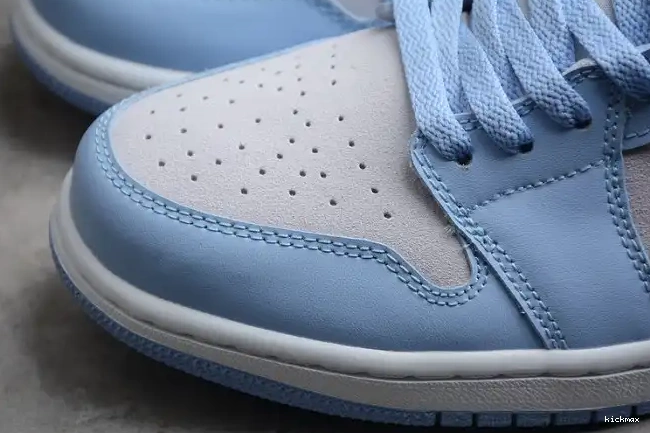 Rep MAX University 1 Jordan Blue (W) DC0774-050 Low 0429